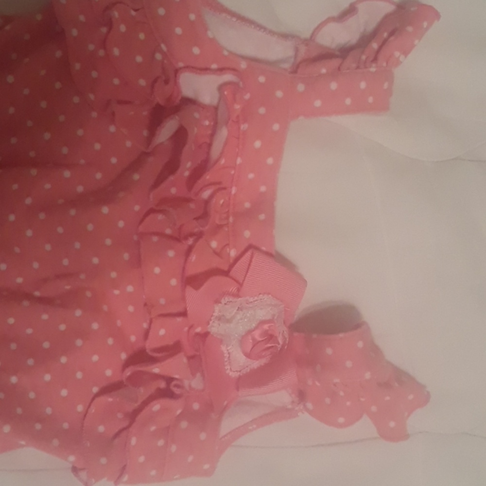 Onsie - Picture 3 of 3